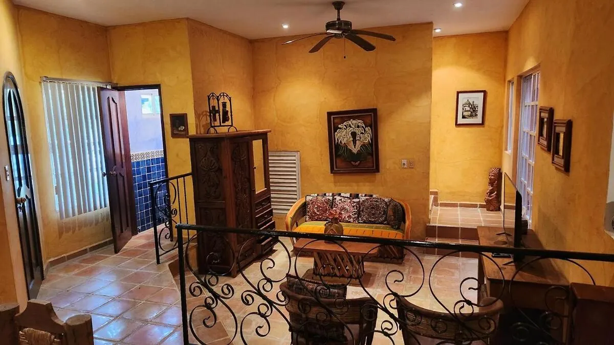 Casa Colonial Cozumel, Villa Mango